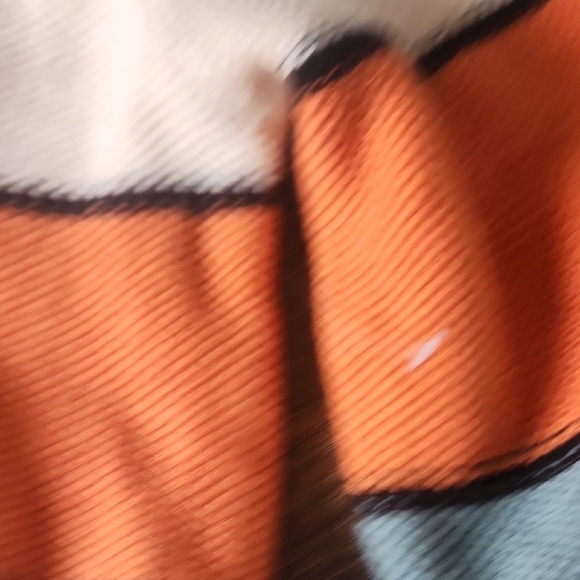 O'Neill Cream, Orange, Blue V-Neck Sweater NWOT Sz Medium - Picture 6 of 7